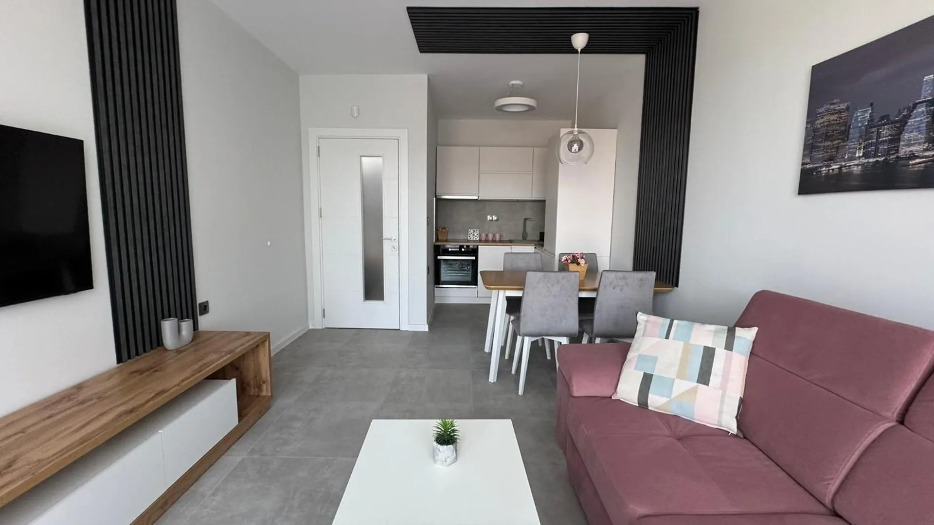 Sun Home In Plovdiv Center Daire